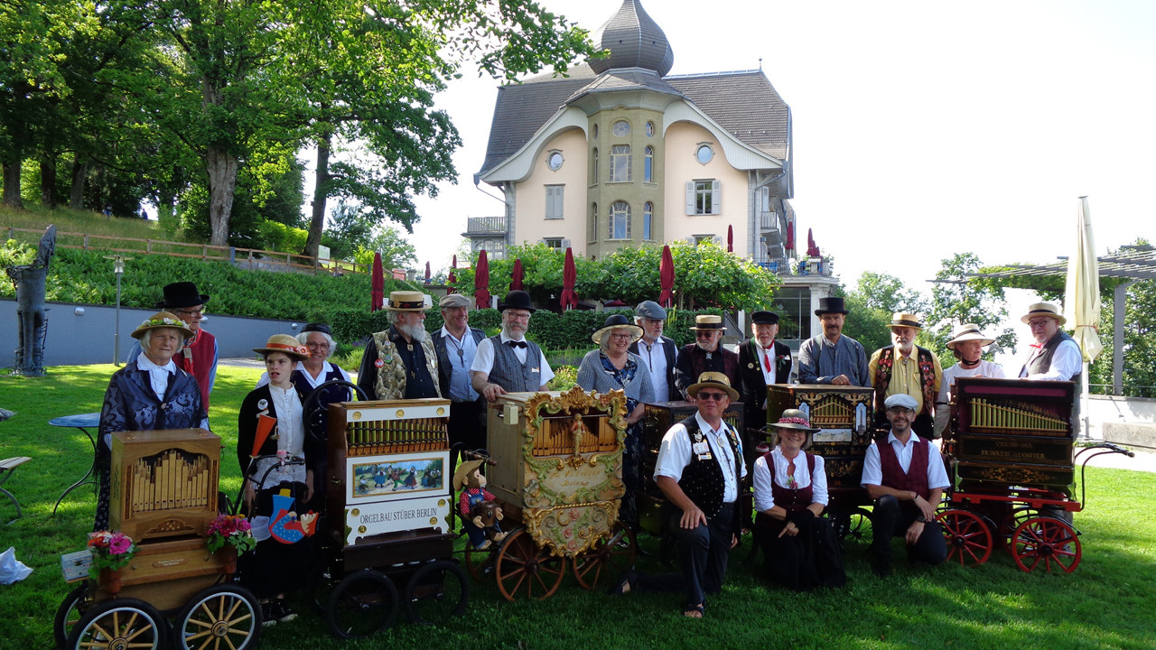 Das Drehorgelteam am Drehorgeltag auf dem Gurten.
