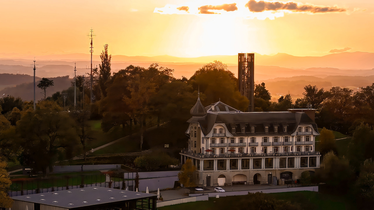 Gurten Kulm in Abendlicht